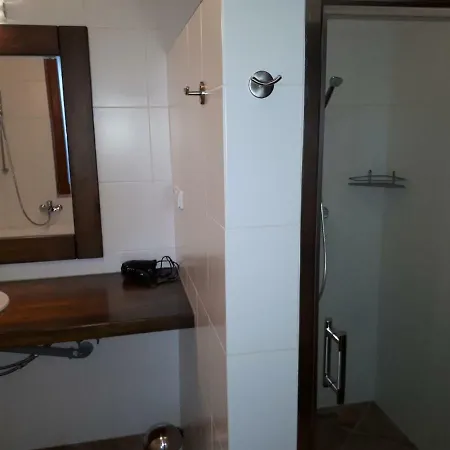 Kuka Apartmán