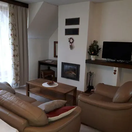 Kuka Apartment